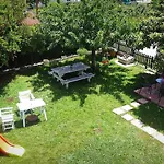 Aparthotel Garden House Katerina 4*