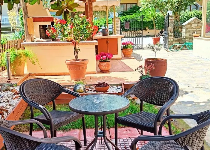 Apart-hotel Garden House Katerina 4*