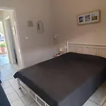 Garden House Katerina 4*