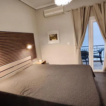 Garden House Katerina 3*
