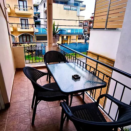 Garden House Katerina Aparthotel Leptokarya (Pieria)